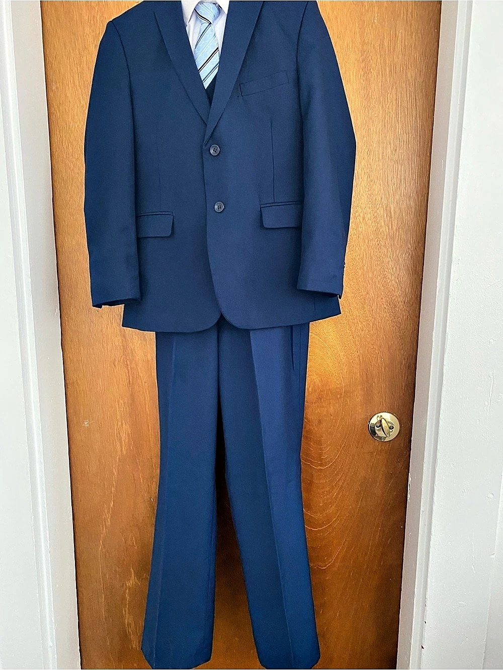 Kidsworldofusa Boys' Suit Set Blue Size 12 Like New